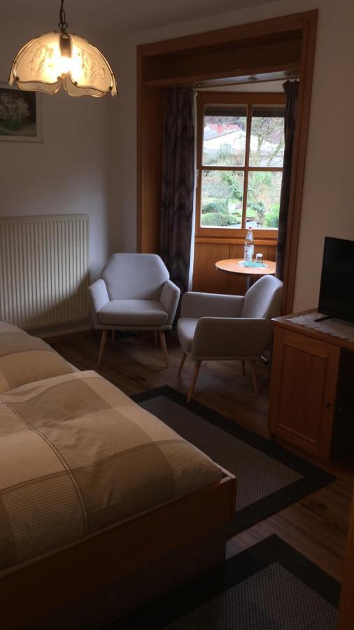 Pension - Gaestehaus Zum Pfaelzerwald Hinterweidenthal Luaran gambar
