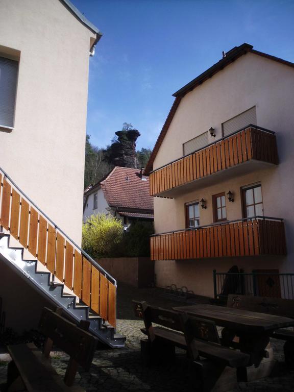 Pension - Gaestehaus Zum Pfaelzerwald Hinterweidenthal Luaran gambar