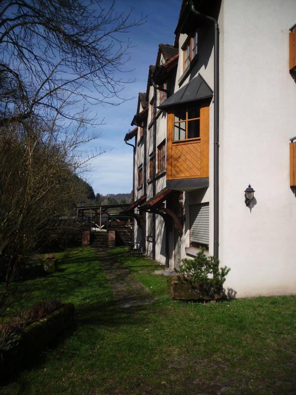 Pension - Gaestehaus Zum Pfaelzerwald Hinterweidenthal Luaran gambar