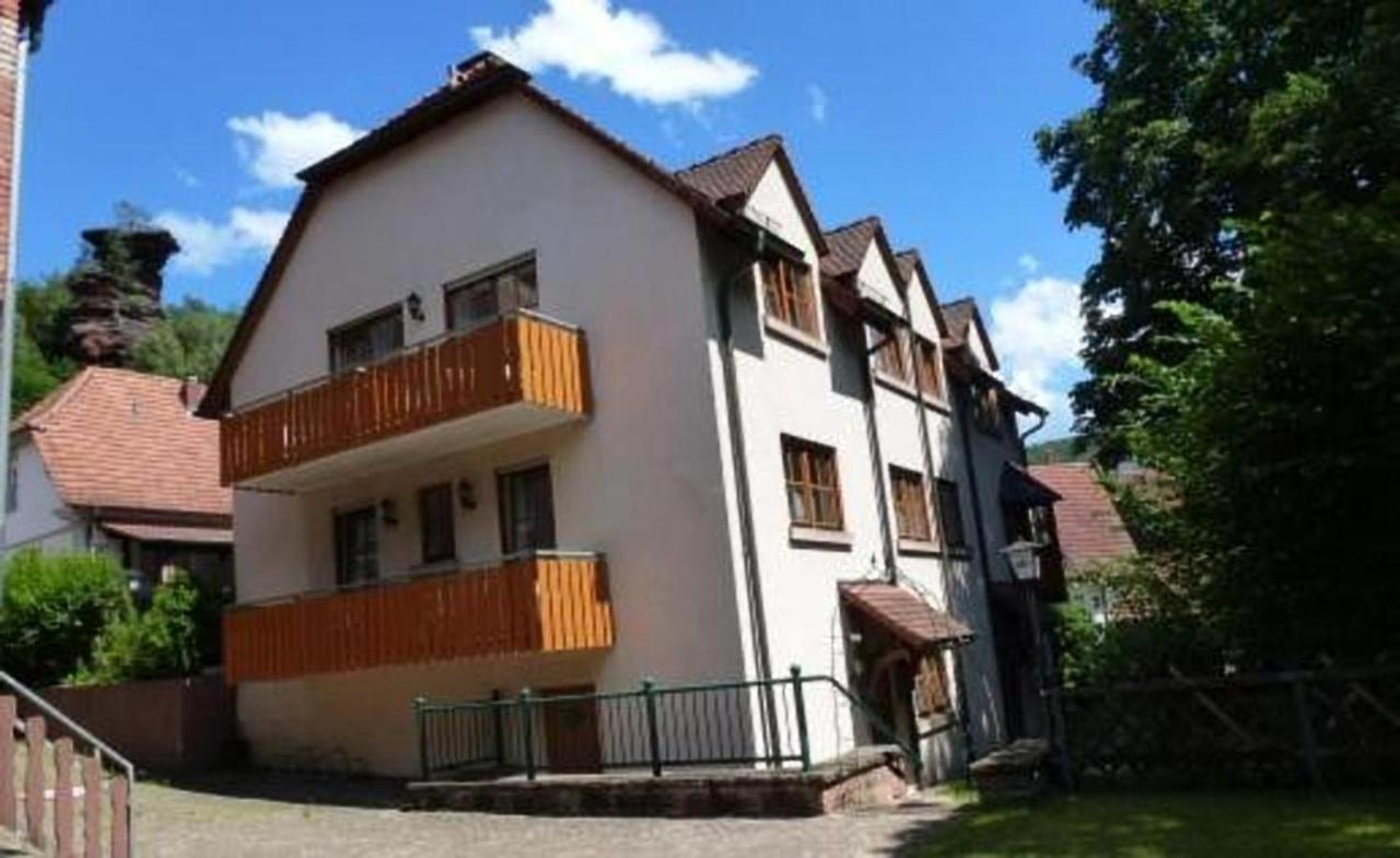 Pension - Gaestehaus Zum Pfaelzerwald Hinterweidenthal Luaran gambar