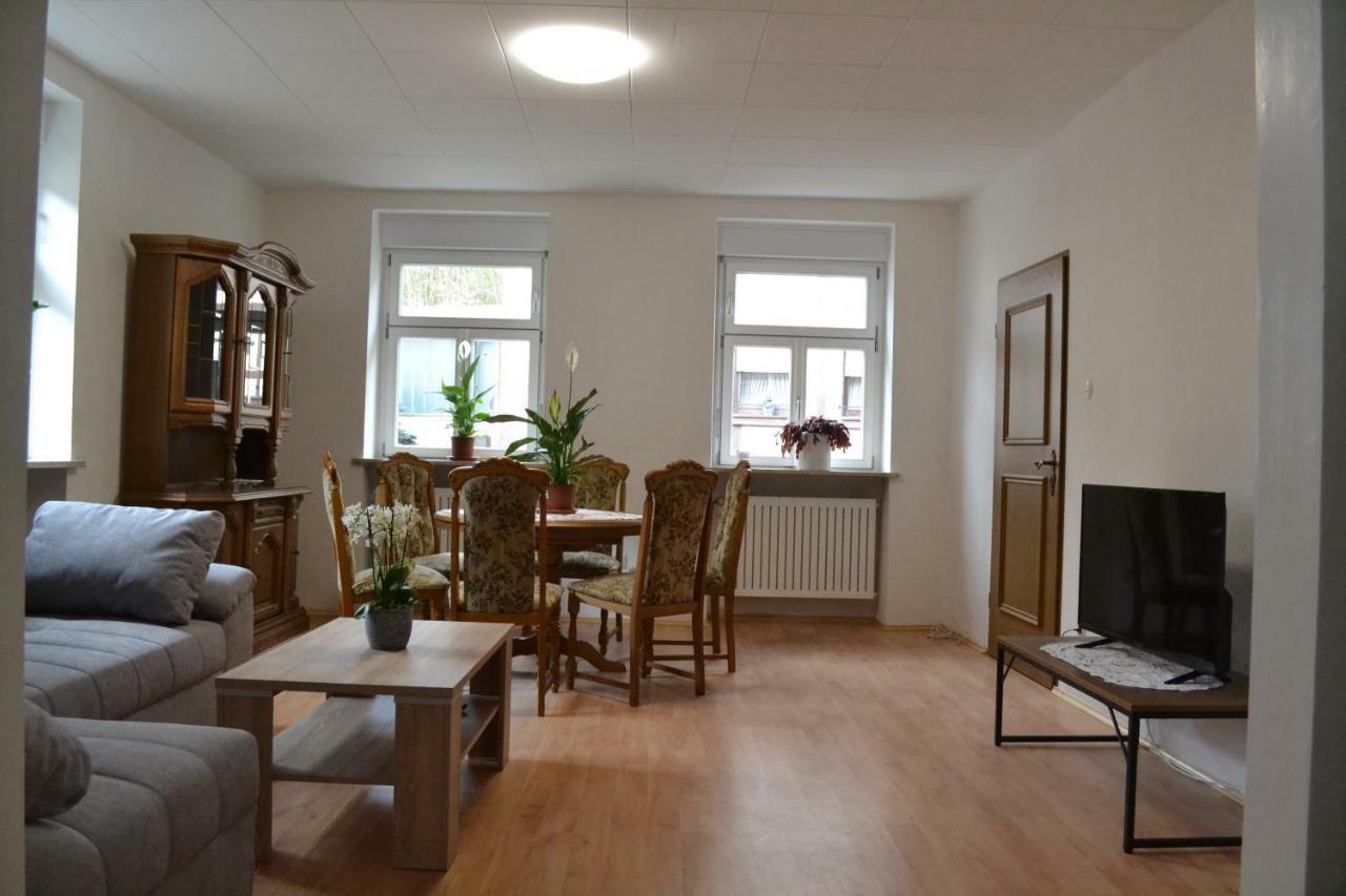 Pension - Gaestehaus Zum Pfaelzerwald Hinterweidenthal Luaran gambar