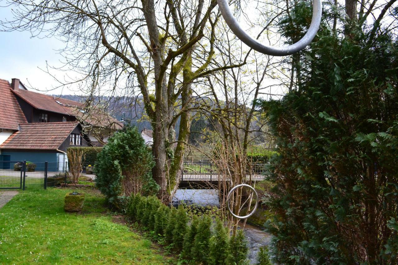 Pension - Gaestehaus Zum Pfaelzerwald Hinterweidenthal Luaran gambar
